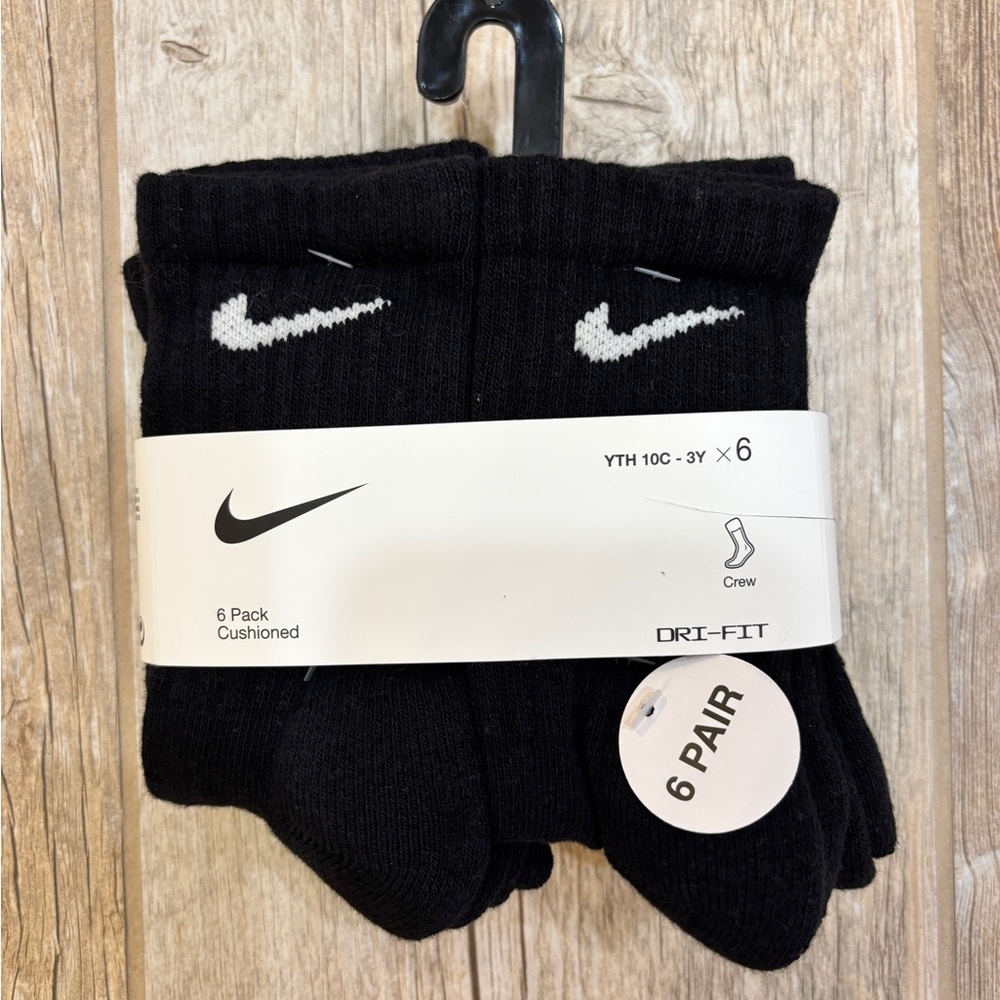 NWT Nike Dri-FIT Black Crew Socks - 6 Pair